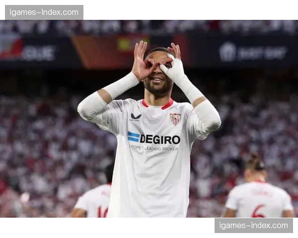 即时：塞维利亚前锋恩-内斯里头球破门，打入个人赛季第15球