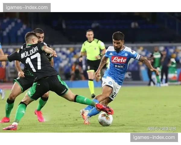 即时战报：弗罗西诺内vs萨索洛，比赛第60分钟，场上比分1-1