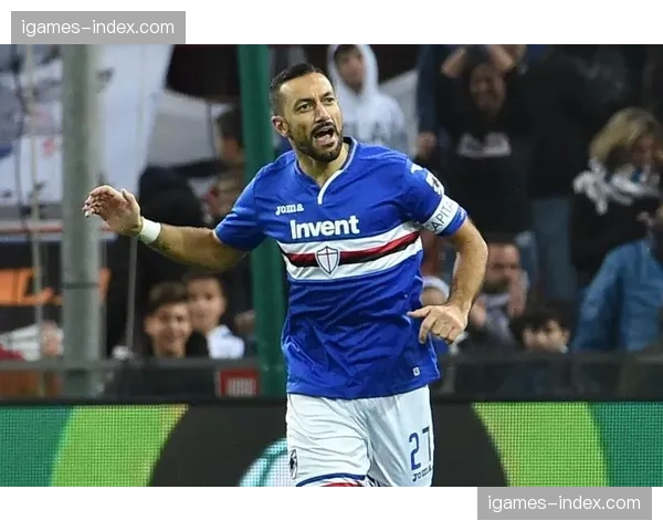 聚焦：训练场边，40岁的夸利亚雷拉指导乌迪内斯年轻前锋